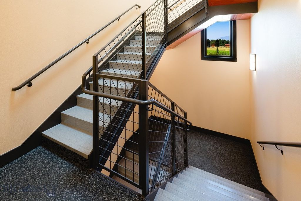 387 Gallatin Park Drive, Bozeman, MT 59715 photo 8