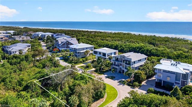 707 Waterside DR, Marco Island, FL 34145