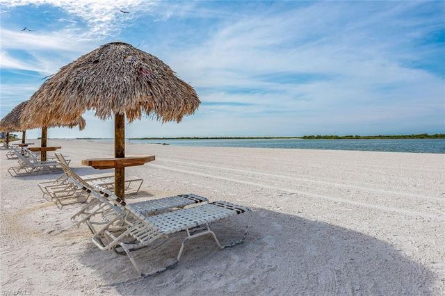 707 Waterside DR, Marco Island, FL 34145