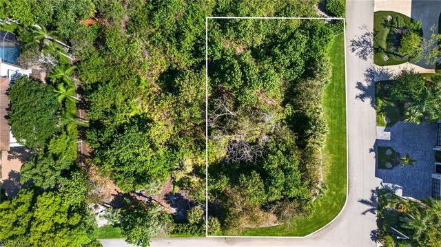 707 Waterside DR, Marco Island, FL 34145
