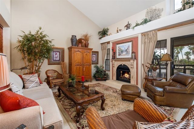 23 Ocean Vista, Newport Beach, CA 92660