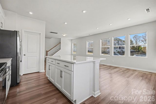 105 Renny Alley, Charlotte, NC 28217