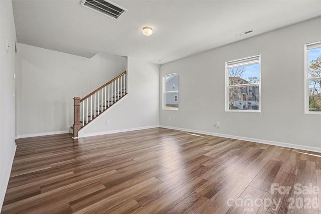 105 Renny Alley, Charlotte, NC 28217