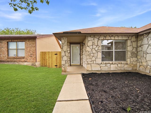 6827 CELES MEADOW DR, Converse, TX 78109