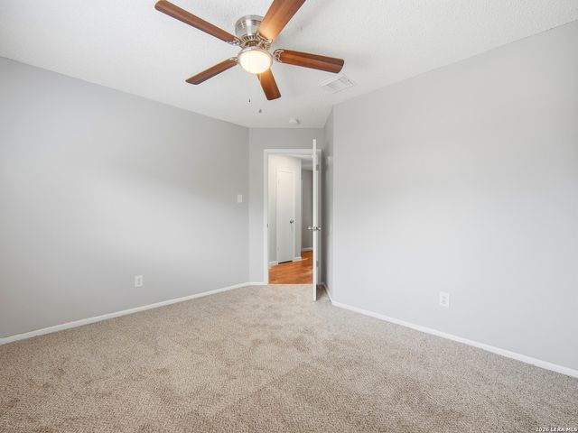 6827 CELES MEADOW DR, Converse, TX 78109