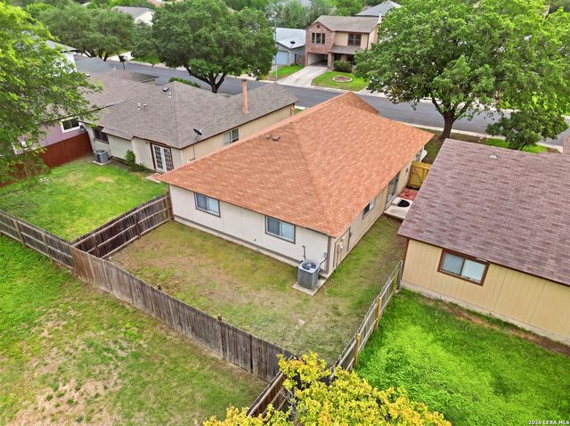 6827 CELES MEADOW DR, Converse, TX 78109