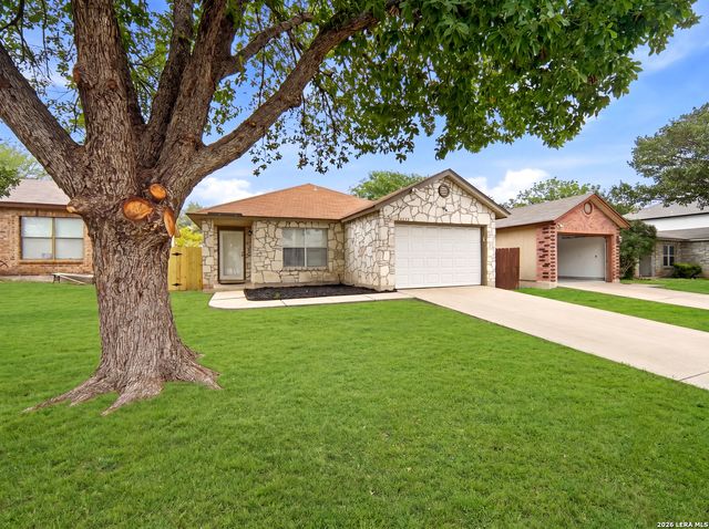 6827 CELES MEADOW DR, Converse, TX 78109