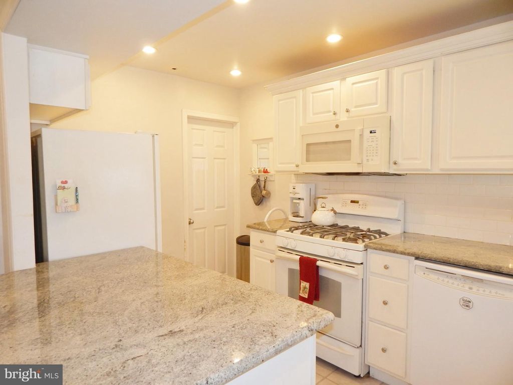 1815 29TH ST S, PHILADELPHIA, PA 19145 — photo 5