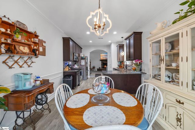 637 Ivywood Place, Boiling Springs, SC 29316