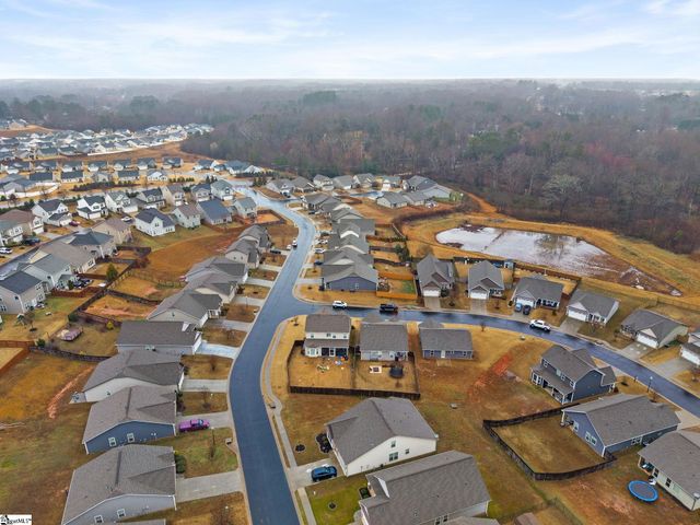 637 Ivywood Place, Boiling Springs, SC 29316