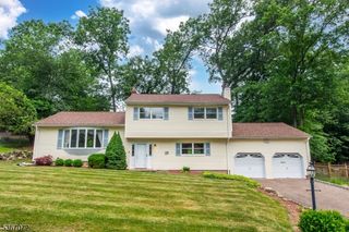 15 Coventry Rd, Wayne Twp., NJ 07470