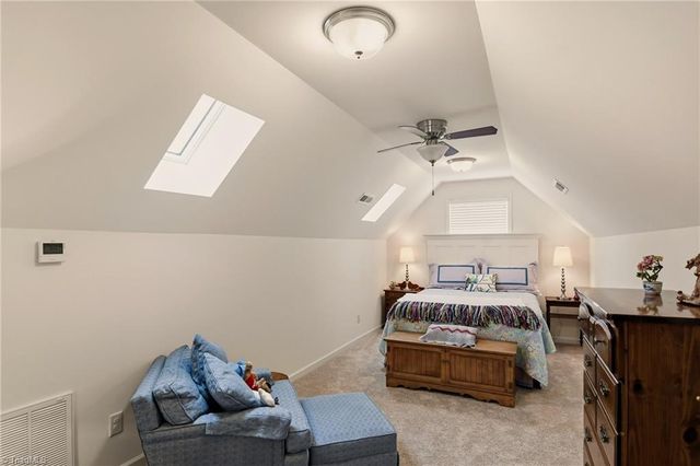 6279 Queens Gate Court, Clemmons, NC 27012