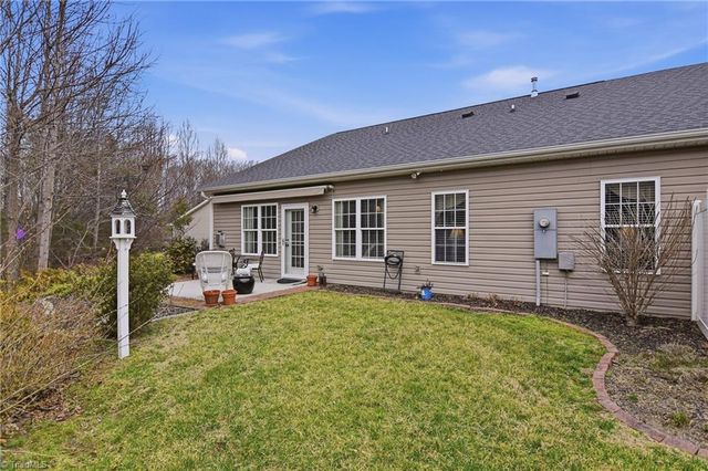 6279 Queens Gate Court, Clemmons, NC 27012