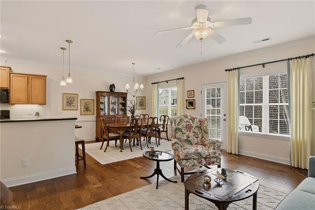 6279 Queens Gate Court, Clemmons, NC 27012