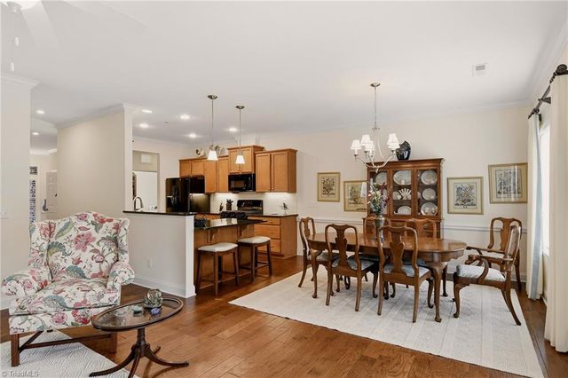 6279 Queens Gate Court, Clemmons, NC 27012