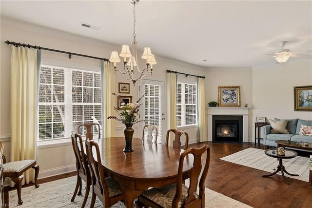 6279 Queens Gate Court, Clemmons, NC 27012