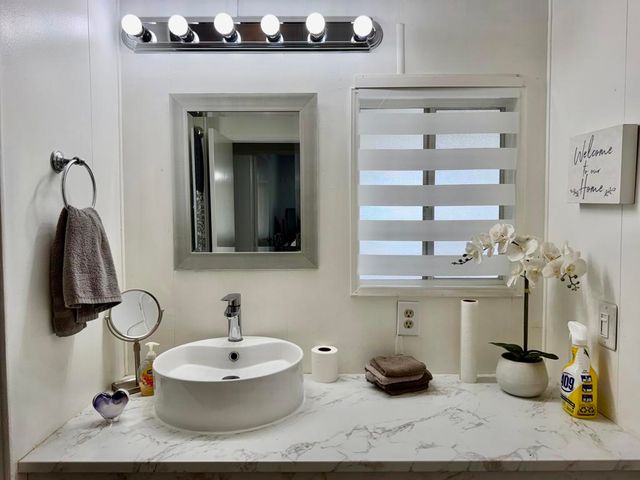 38890 Desert Greens Drive W, Palm Desert, CA 92260