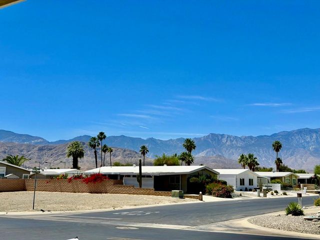 38890 Desert Greens Drive W, Palm Desert, CA 92260