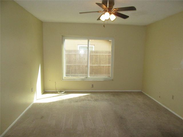 4914 OAKSHIRE DRIVE, Tampa, FL 33625