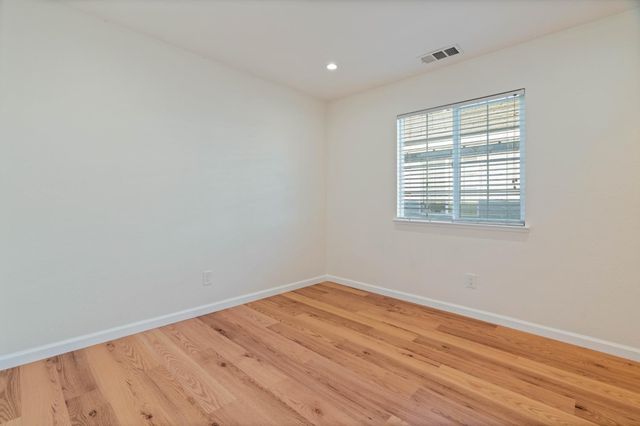 1815 Hammertown Dr, Stockton, CA 95210
