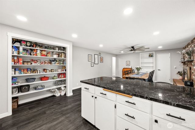 1005 17th Street NW, Puyallup, WA 98371