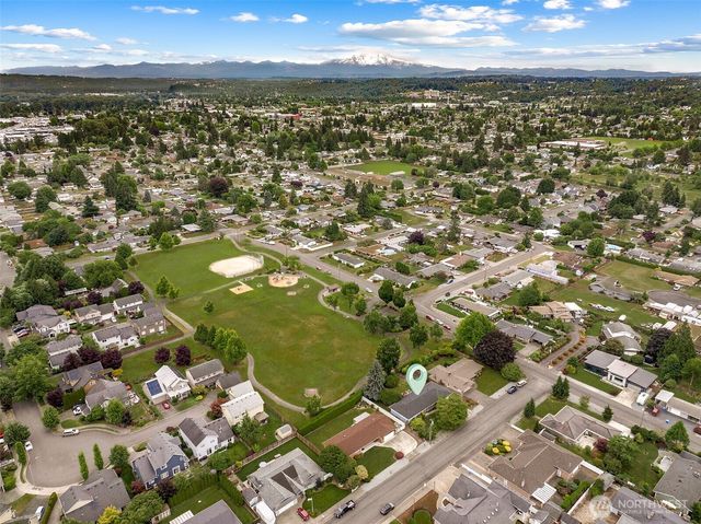 1005 17th Street NW, Puyallup, WA 98371