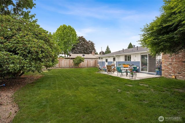 1005 17th Street NW, Puyallup, WA 98371