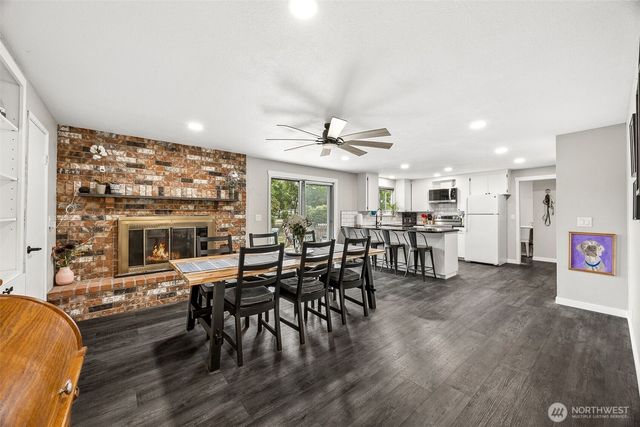 1005 17th Street NW, Puyallup, WA 98371