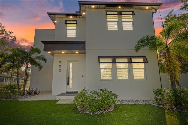 902 W SLIGH AVENUE, Tampa, FL 33604