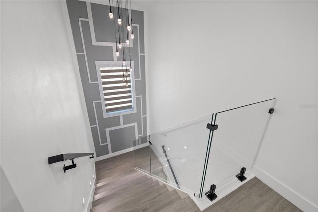 902 W SLIGH AVENUE, Tampa, FL 33604