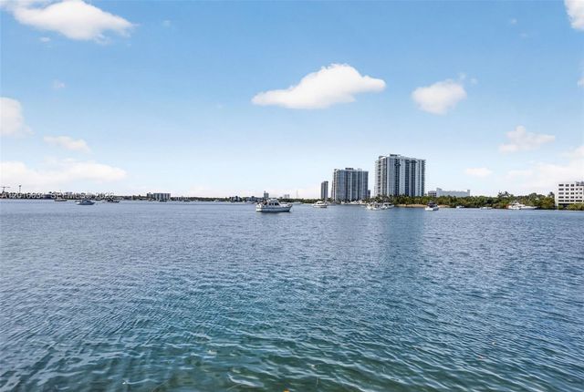 2905 Point East Dr L311, Aventura, FL 33160