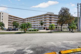 2905 Point East Dr L311, Aventura, FL 33160