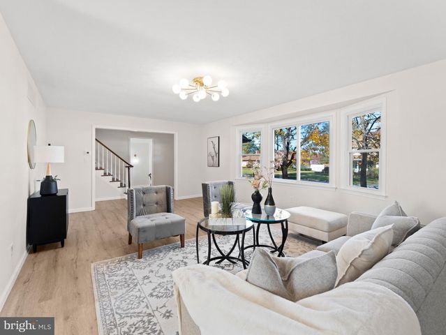 2551 EDNA DR, Vineland, NJ 08361