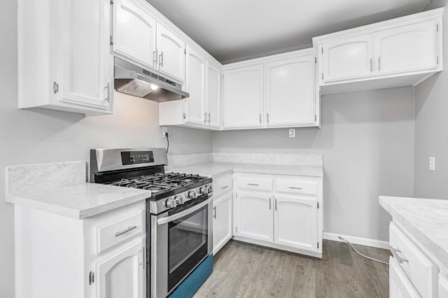 914 Clinton Street, Madera, CA 93638