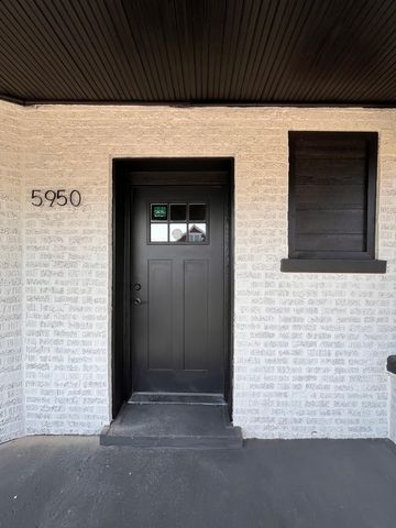 5950 S Artesian Avenue, Chicago, IL 60629