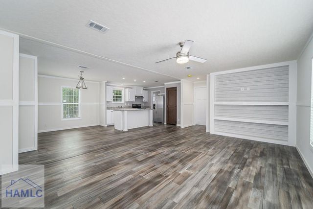 26 Odessa Road, Jesup, GA 31545