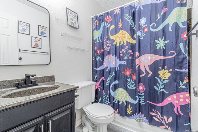 6039 Whispering Lake St, San Antonio, TX 78222