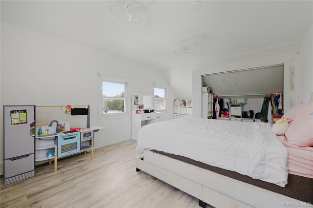 54 Morning Glory Road, Levittown, NY 11756