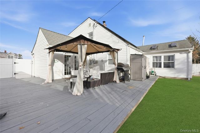 54 Morning Glory Road, Levittown, NY 11756