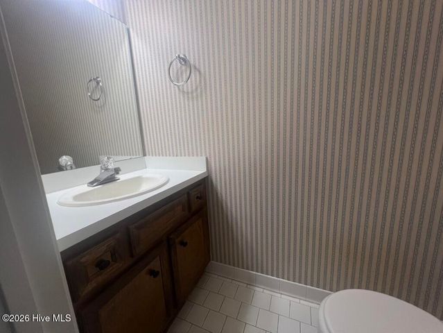2203 Acorn Circle, Kinston, NC 28504