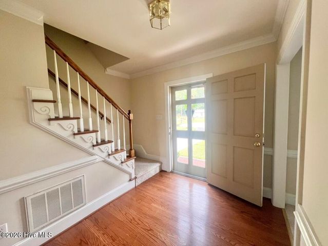 2203 Acorn Circle, Kinston, NC 28504