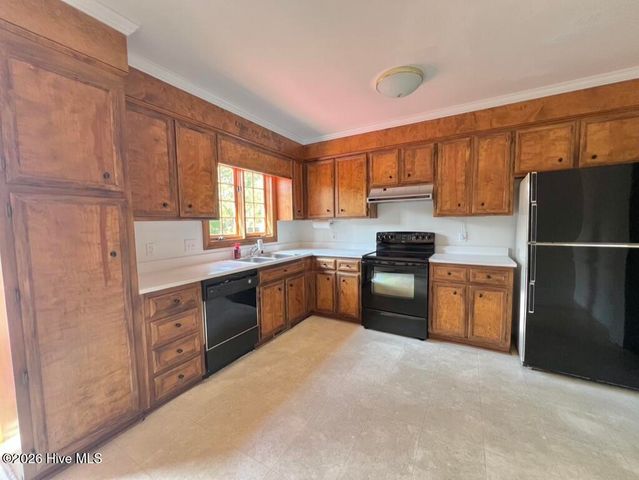 2203 Acorn Circle, Kinston, NC 28504