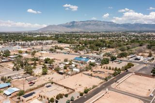 411 Camino Espanol NW, Albuquerque, NM 87107