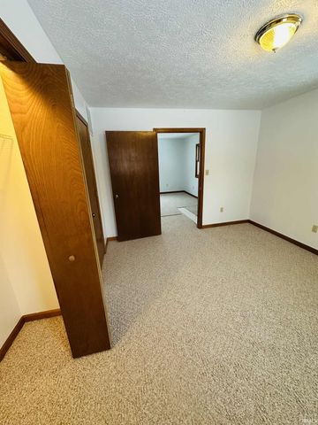 2158 Coveyville Road, Bedford, IN 47421