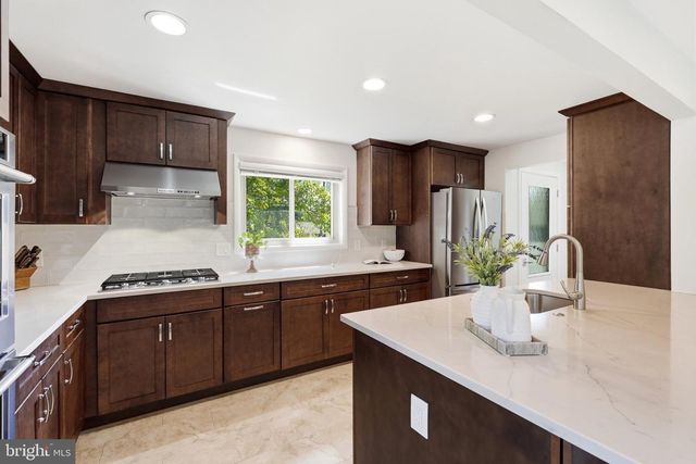 4111 BLACKPOOL RD, Rockville, MD 20853
