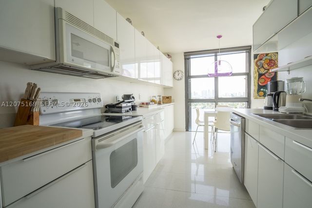 9 Island Ave 1806, Miami Beach, FL 33139