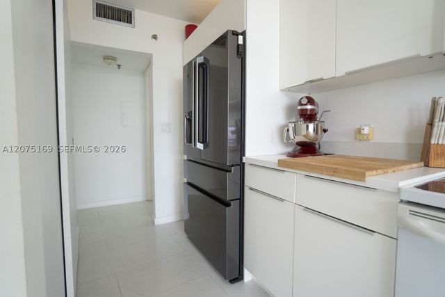 9 Island Ave 1806, Miami Beach, FL 33139