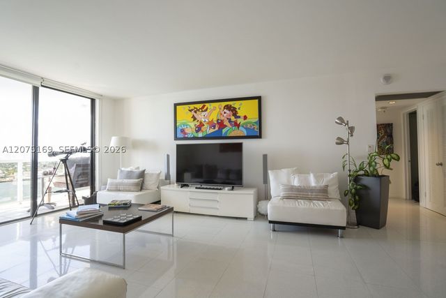 9 Island Ave 1806, Miami Beach, FL 33139