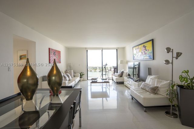 9 Island Ave 1806, Miami Beach, FL 33139