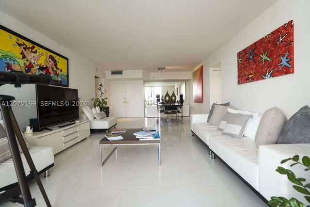 9 Island Ave 1806, Miami Beach, FL 33139